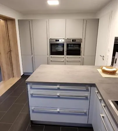 Upland Lounge דירה *