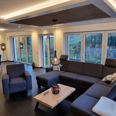 Upland Lounge דירה *