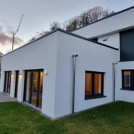 Upland Lounge * ヴィリンゲン