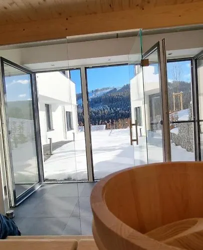 Apartment Upland Lounge